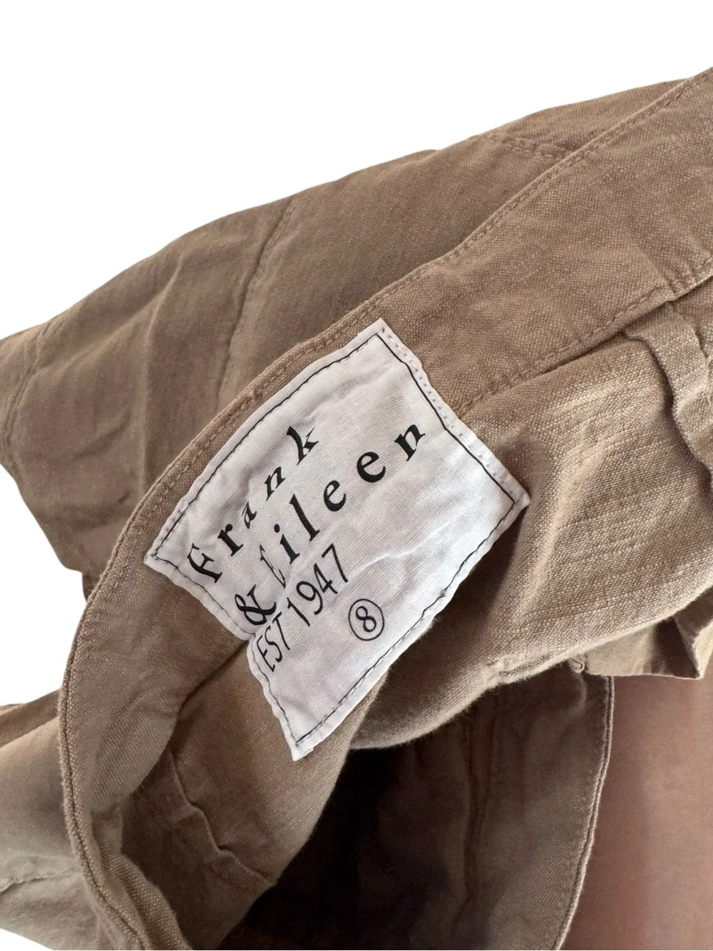 Frank & Eileen Waterford 12 Linen Shorts Tiramasu Brown - Picture 9 of 9